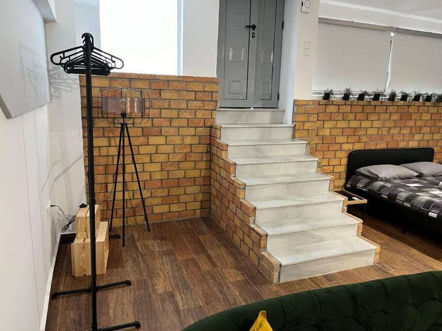 Industrial Studio / Alios 4 / Hilton Area أثينا المظهر الخارجي الصورة